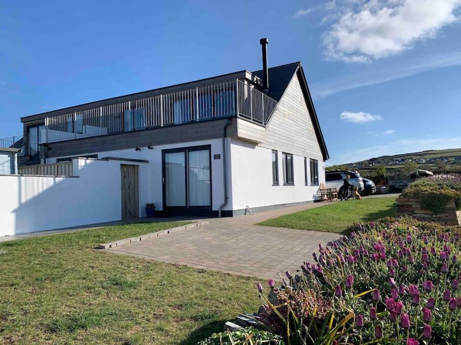 St Agnes Perfect Location, Hot Tub, Sea Views, Gym Lägenhet Exteriör bild